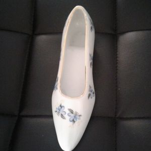 Vintage porcelain shoe made in japan